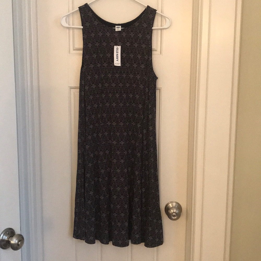 OLD NAVY: black swing dress